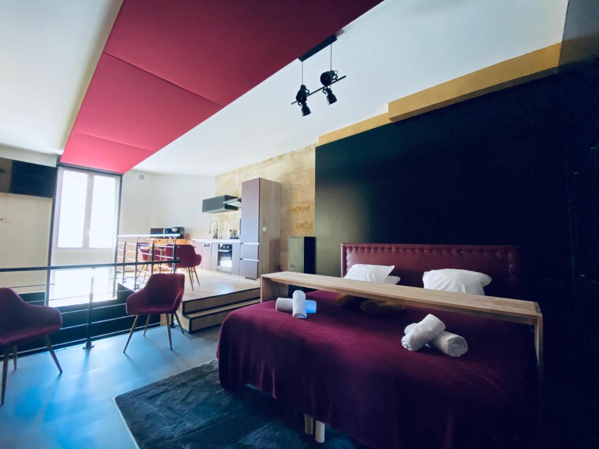 Mieuxqualhotel Jacuzzi Privatif Love Room Bordeaux Luaran gambar